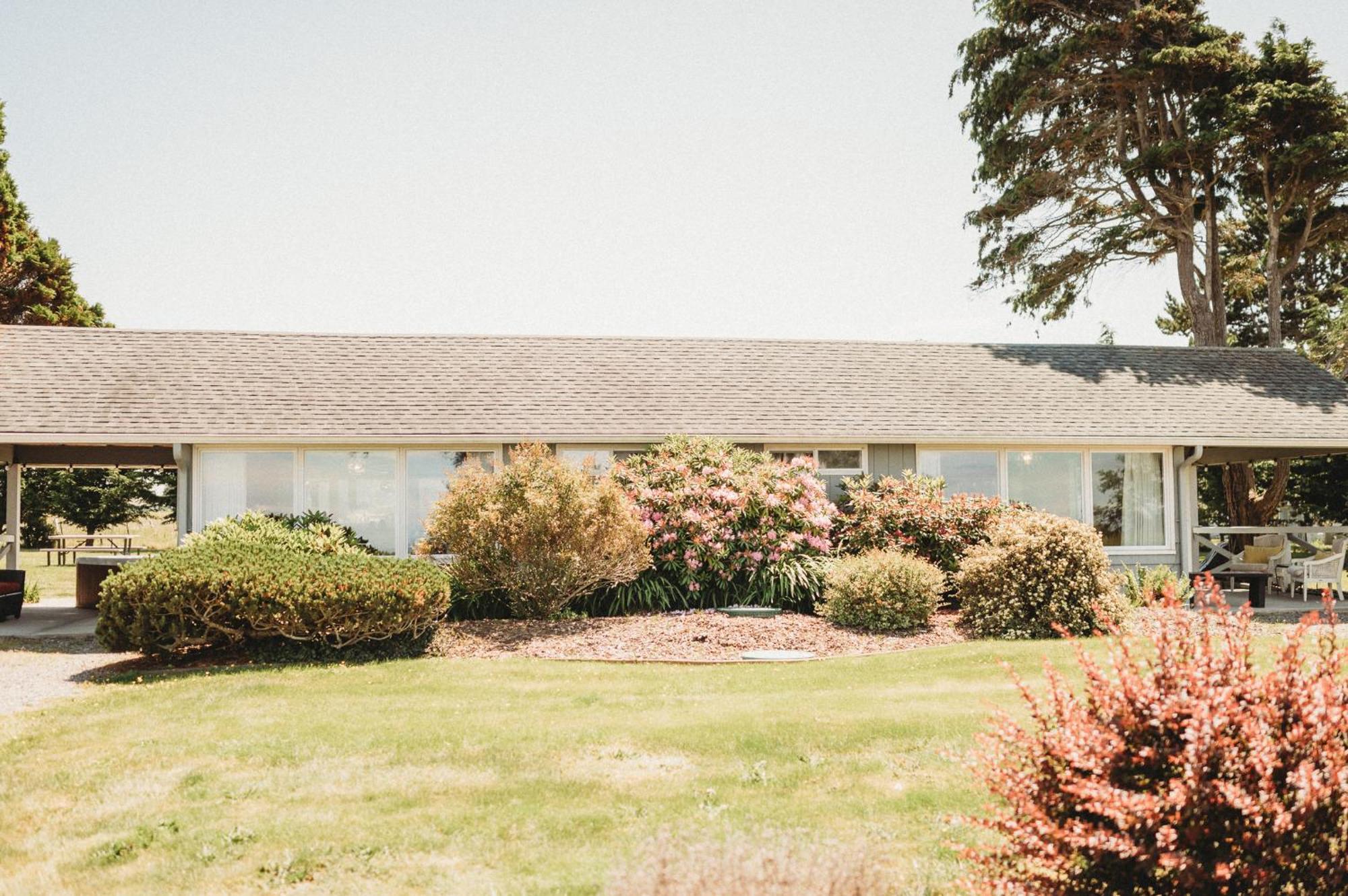 Dungeness Bay Cottages Sequim Exterior photo